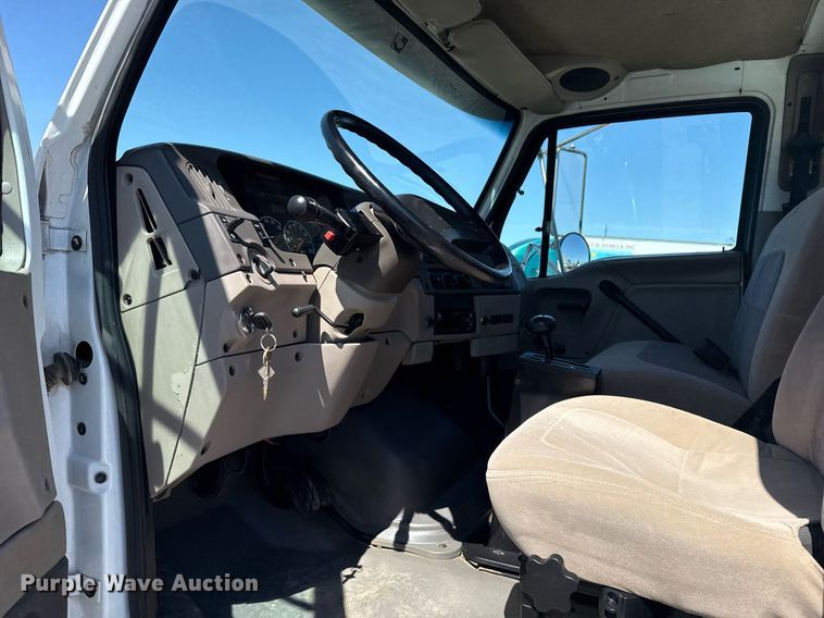 image for item EG5668 2007 Sterling Acterra utility / service truck