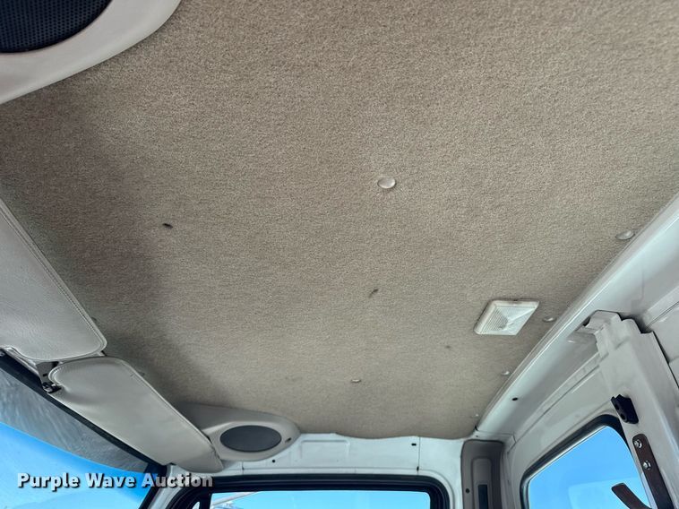 image for item EG5668 2007 Sterling Acterra utility / service truck