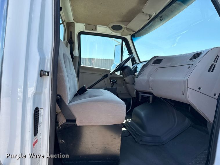 image for item EG5668 2007 Sterling Acterra utility / service truck