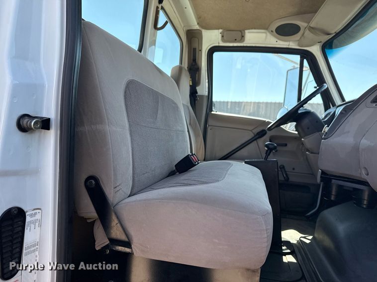 image for item EG5668 2007 Sterling Acterra utility / service truck