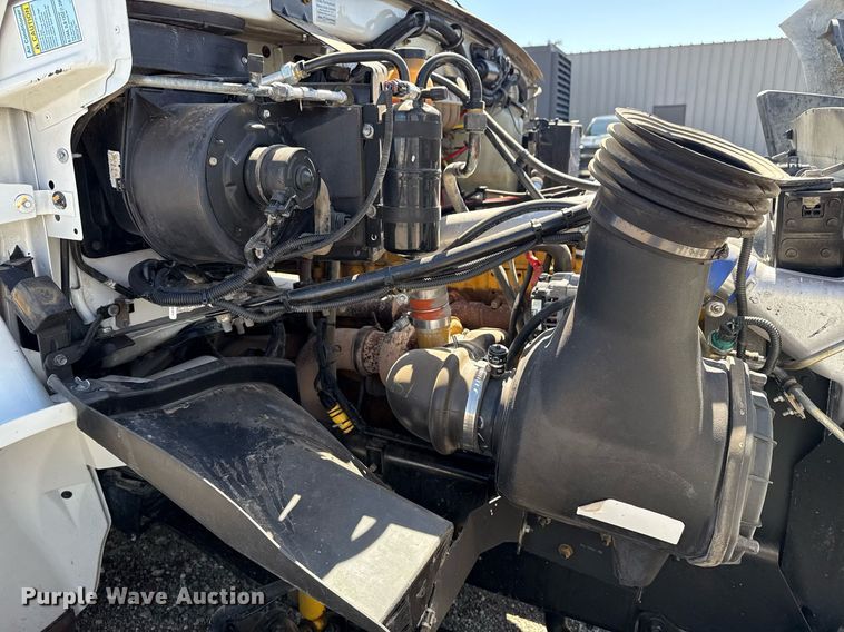 image for item EG5668 2007 Sterling Acterra utility / service truck