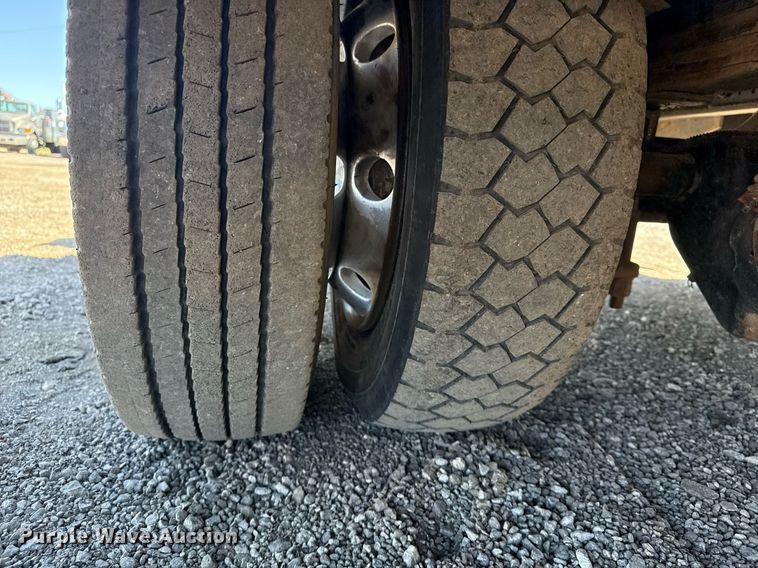 image for item EG5668 2007 Sterling Acterra utility / service truck