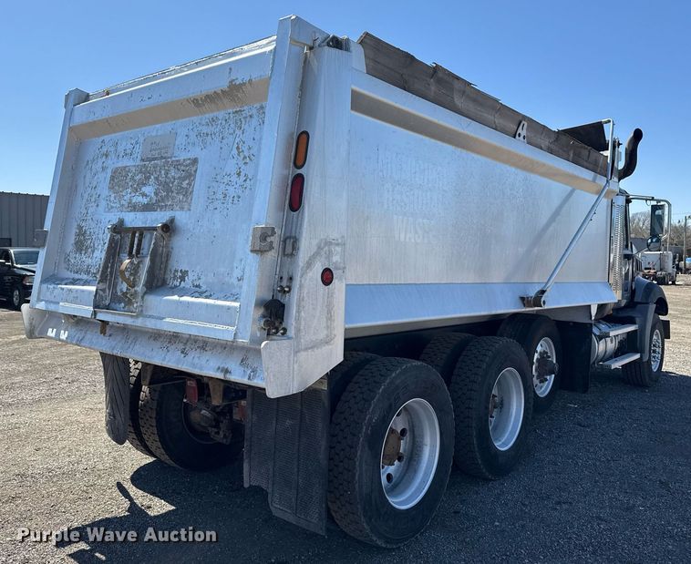 image for item EG5670 2007 Mack CTP dump truck