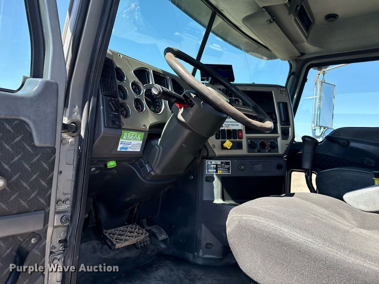 image for item EG5670 2007 Mack CTP dump truck