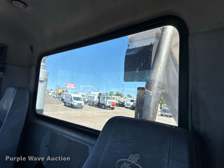 image for item EG5670 2007 Mack CTP dump truck