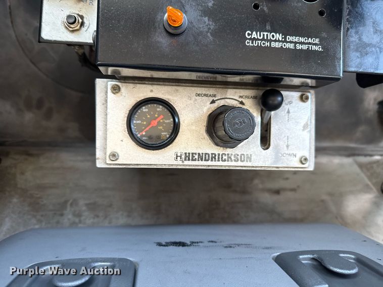 image for item EG5670 2007 Mack CTP dump truck