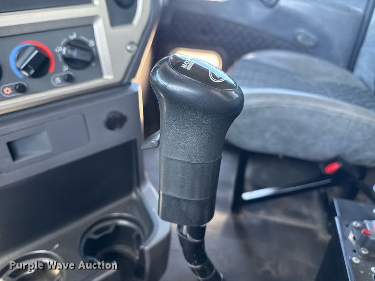 image for item EG5670 2007 Mack CTP dump truck