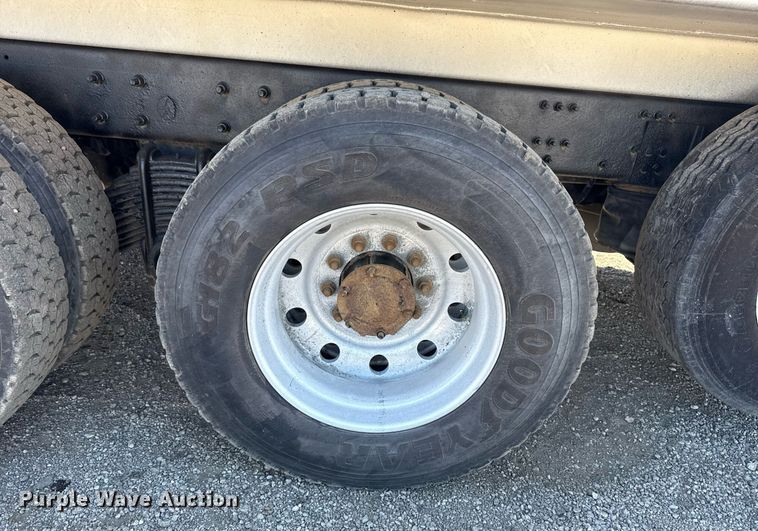 image for item EG5670 2007 Mack CTP dump truck