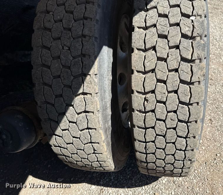 image for item EG5670 2007 Mack CTP dump truck