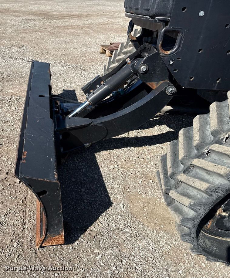 image for item EG5674 2014 Ditch Witch RT120 Quad trencher