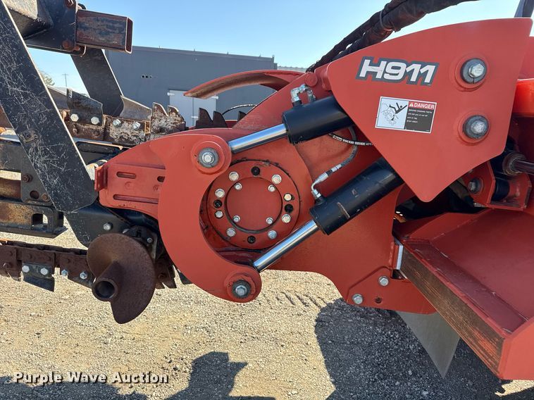 image for item EG5674 2014 Ditch Witch RT120 Quad trencher