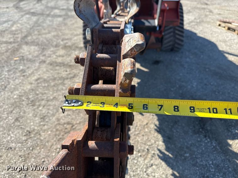 image for item EG5674 2014 Ditch Witch RT120 Quad trencher