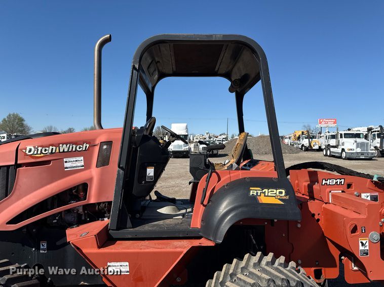 image for item EG5674 2014 Ditch Witch RT120 Quad trencher