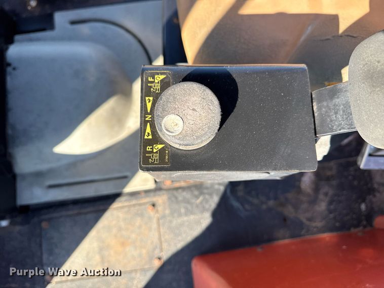 image for item EG5674 2014 Ditch Witch RT120 Quad trencher