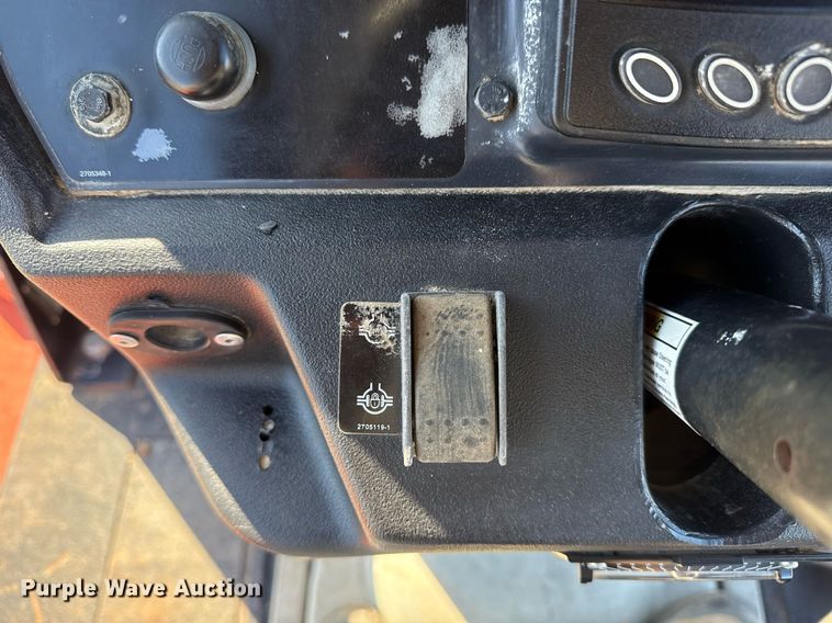 image for item EG5674 2014 Ditch Witch RT120 Quad trencher