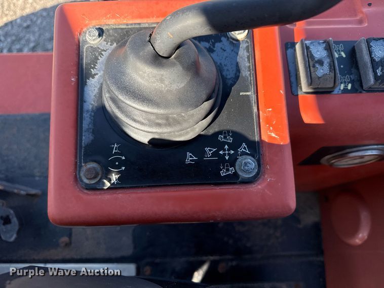 image for item EG5674 2014 Ditch Witch RT120 Quad trencher