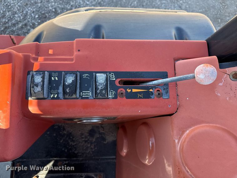 image for item EG5674 2014 Ditch Witch RT120 Quad trencher