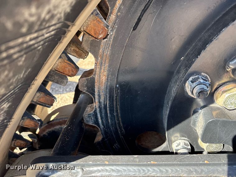 image for item EG5674 2014 Ditch Witch RT120 Quad trencher