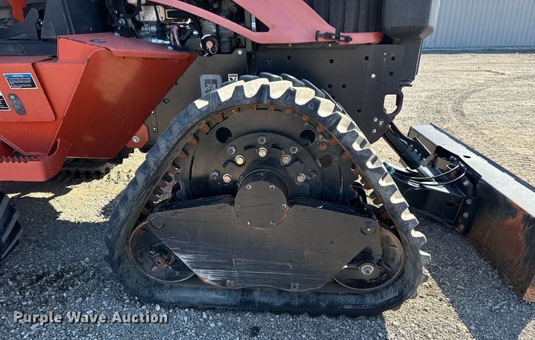 image for item EG5674 2014 Ditch Witch RT120 Quad trencher