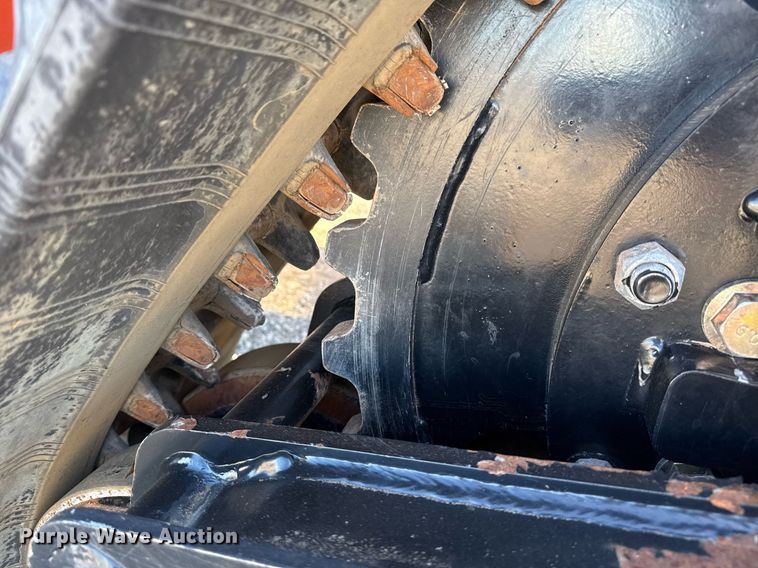 image for item EG5674 2014 Ditch Witch RT120 Quad trencher