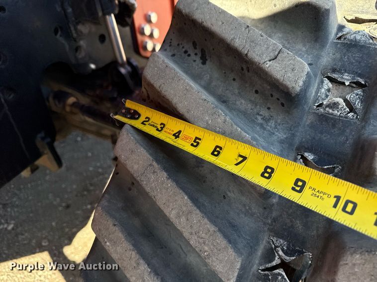 image for item EG5674 2014 Ditch Witch RT120 Quad trencher