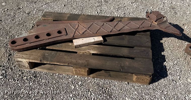 image for item EG5674 2014 Ditch Witch RT120 Quad trencher