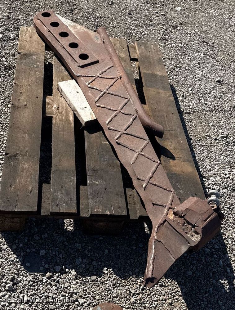 image for item EG5674 2014 Ditch Witch RT120 Quad trencher