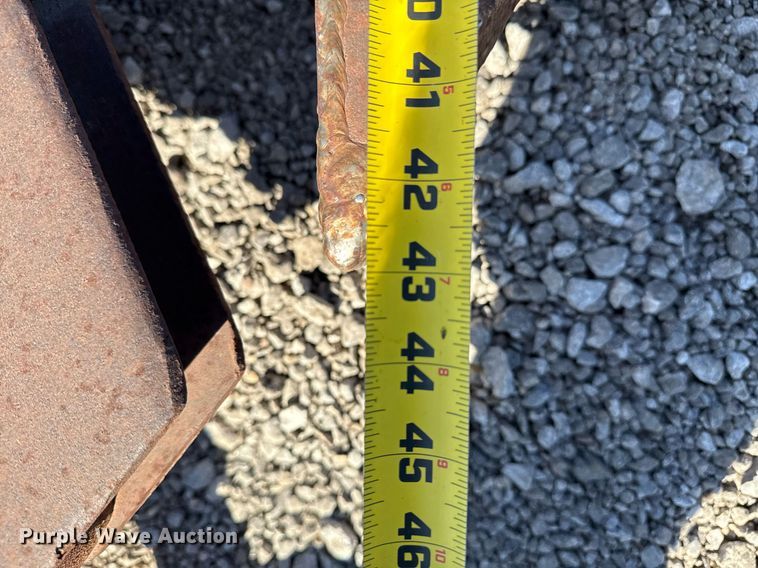 image for item EG5674 2014 Ditch Witch RT120 Quad trencher