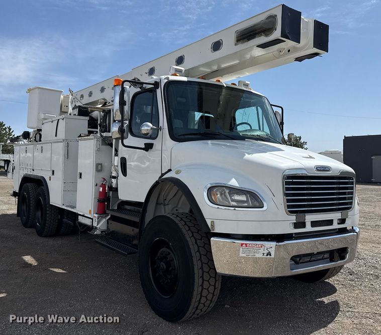 image for item EG5687 2013 Freightliner Business Class M2 bucket truck