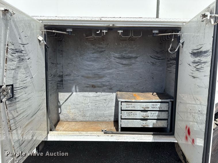 image for item EG5687 2013 Freightliner Business Class M2 bucket truck