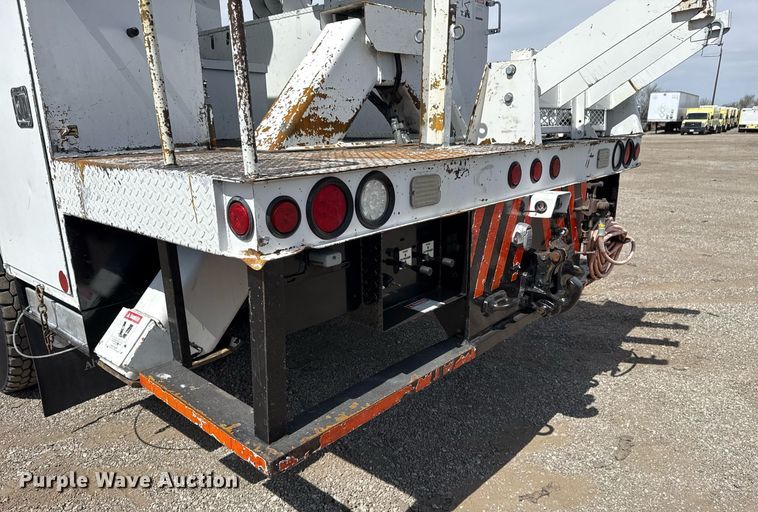 image for item EG5687 2013 Freightliner Business Class M2 bucket truck