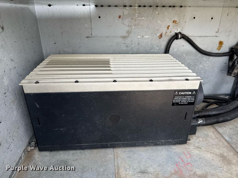 image for item EG5687 2013 Freightliner Business Class M2 bucket truck