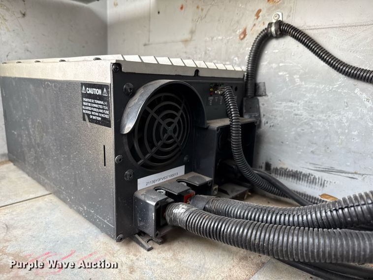 image for item EG5687 2013 Freightliner Business Class M2 bucket truck