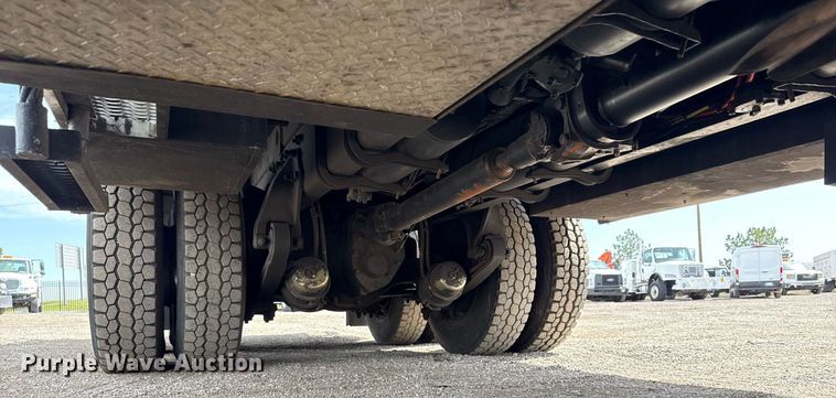 image for item EG5687 2013 Freightliner Business Class M2 bucket truck