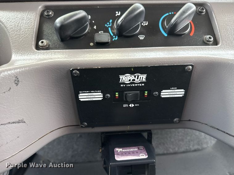 image for item EG5687 2013 Freightliner Business Class M2 bucket truck