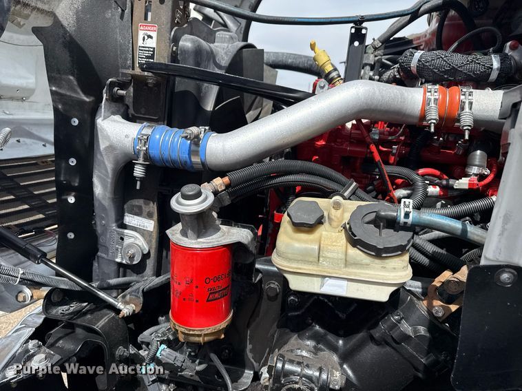 image for item EG5687 2013 Freightliner Business Class M2 bucket truck