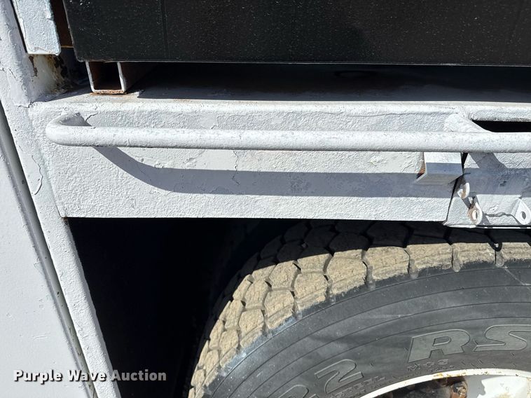 image for item EG5692 2009 International 7500 Crew Cab crane truck