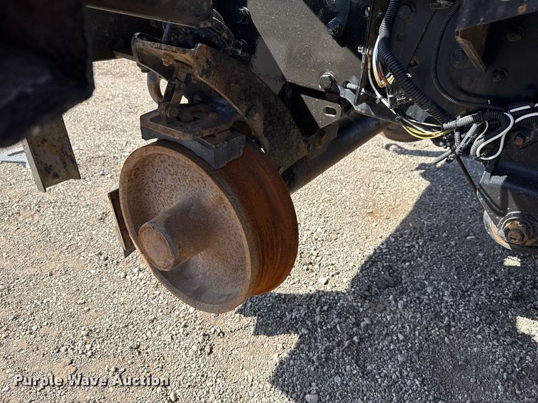 image for item EG5692 2009 International 7500 Crew Cab crane truck