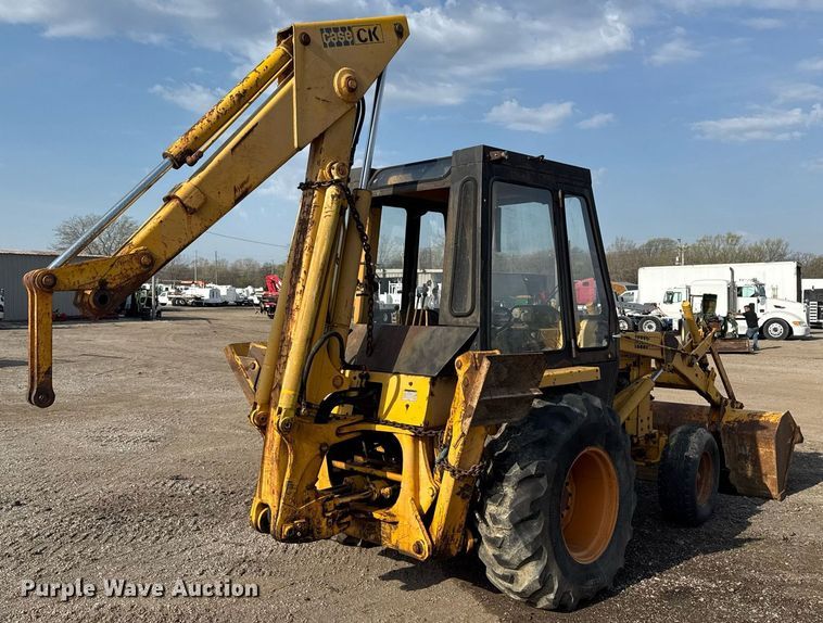 image for item EG5694 1973 Case 580B backhoe