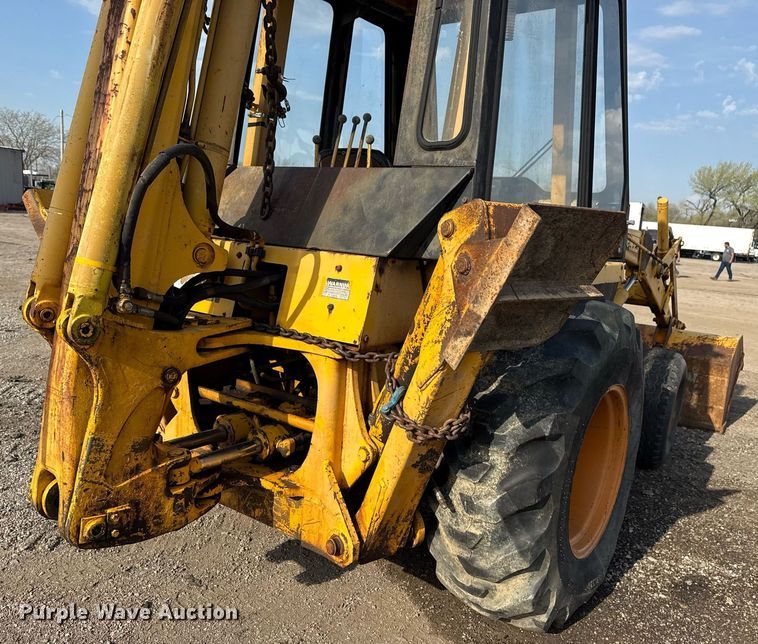 image for item EG5694 1973 Case 580B backhoe