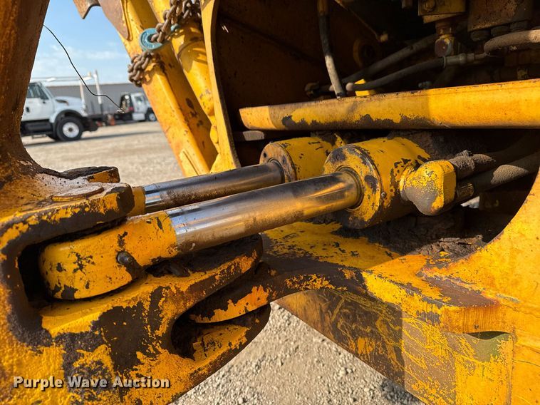 image for item EG5694 1973 Case 580B backhoe