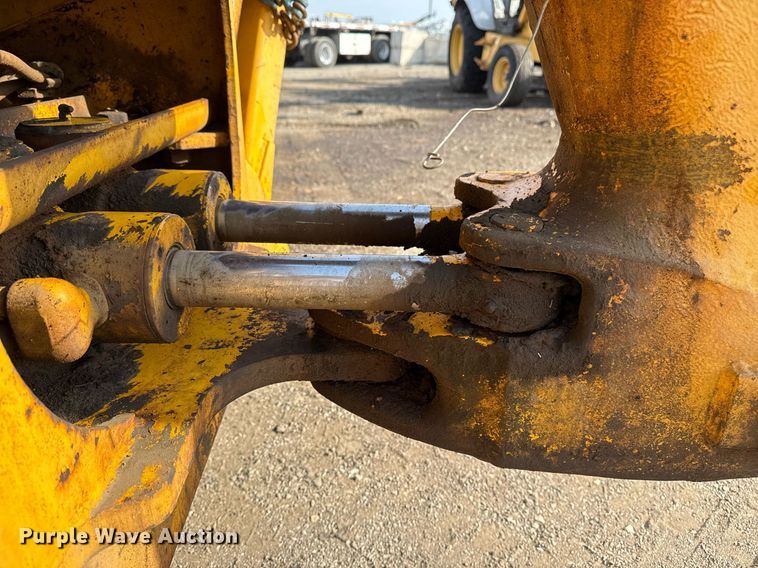 image for item EG5694 1973 Case 580B backhoe