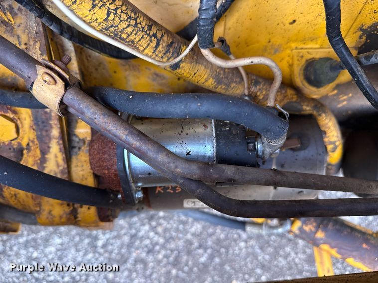 image for item EG5694 1973 Case 580B backhoe