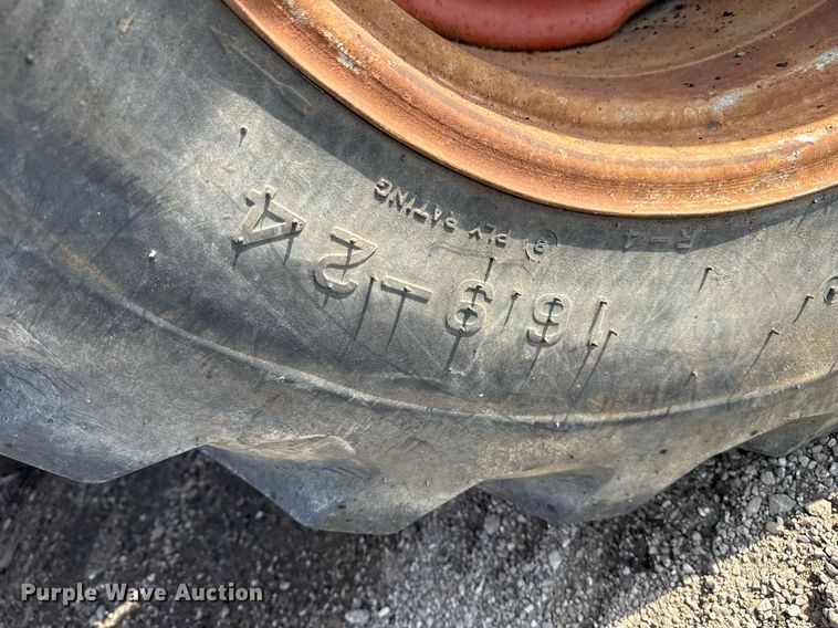 image for item EG5694 1973 Case 580B backhoe