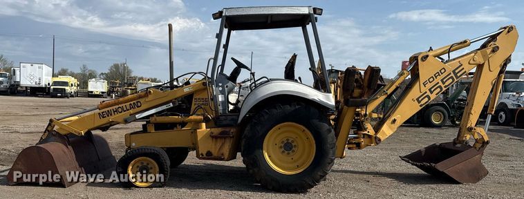 image for item EG5697 1996 New Holland 555E backhoe