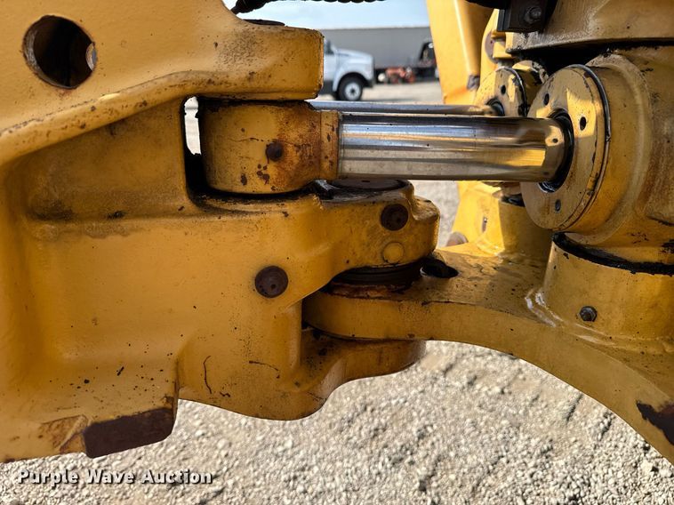 image for item EG5697 1996 New Holland 555E backhoe