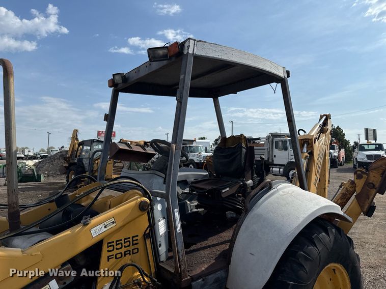 image for item EG5697 1996 New Holland 555E backhoe