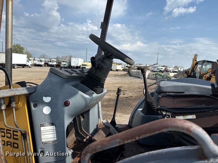 image for item EG5697 1996 New Holland 555E backhoe