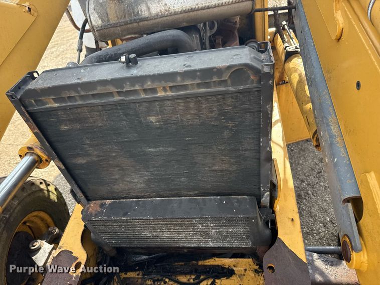 image for item EG5697 1996 New Holland 555E backhoe