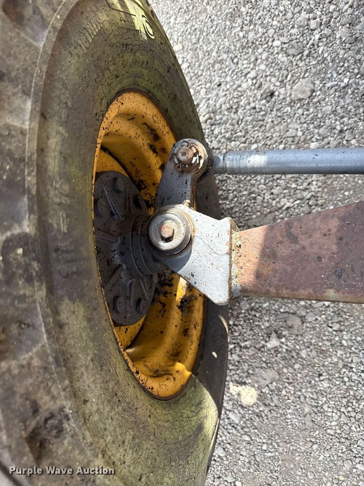 image for item EG5697 1996 New Holland 555E backhoe